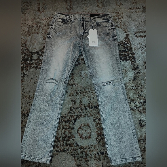 Six Lincoln New York Stylish Gray Jeans 